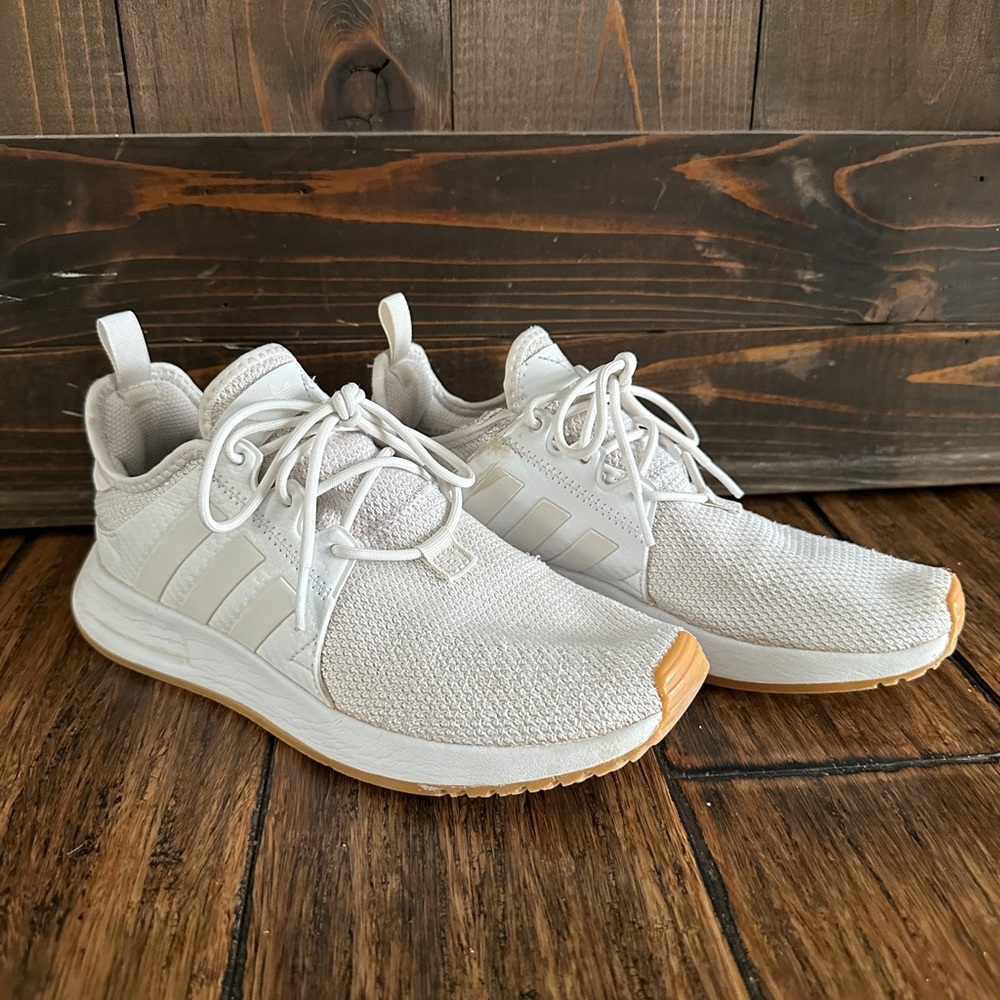 Women’s White Adidas Size 7.5